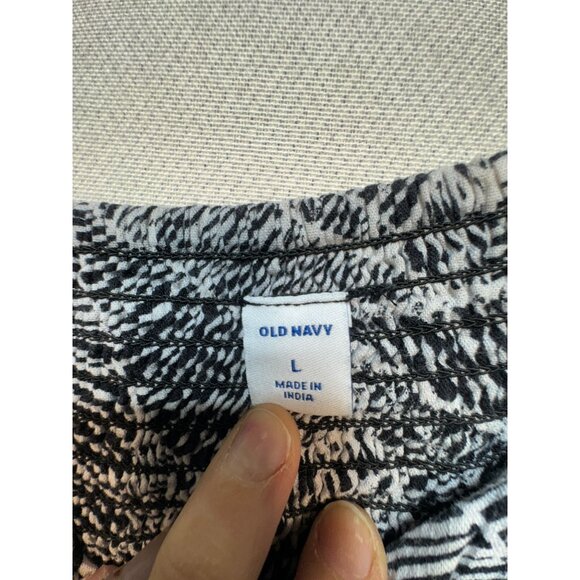 Old Navy Women's Printed Cami Jumpsuit Size L Black White Tropical Sleeveless - Picture 3 of 16